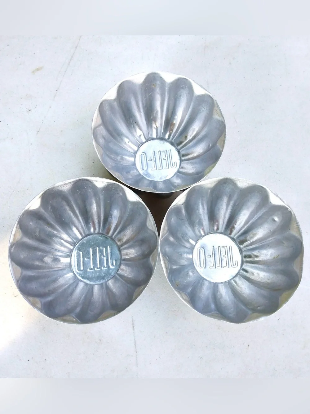 Jell-O Vintage Aluminum Fluted Jelly Molds - Set of 3 - Bundt Cake Style